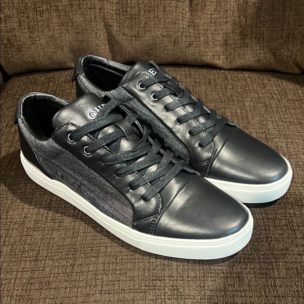 Guess Black and Gray Men's Sneakers